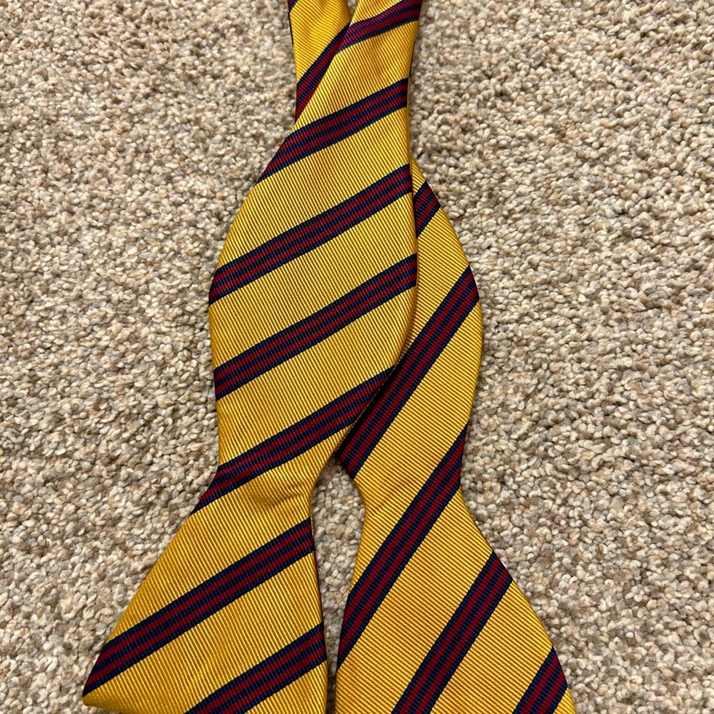 WH Belk Striped Bowtie